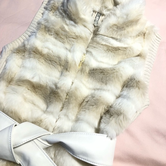 Guess? Faux Fur Cream Vest XS - Picture 8 of 11